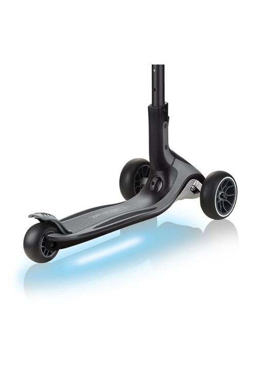 Globber Ultimum Işıklı Scooter