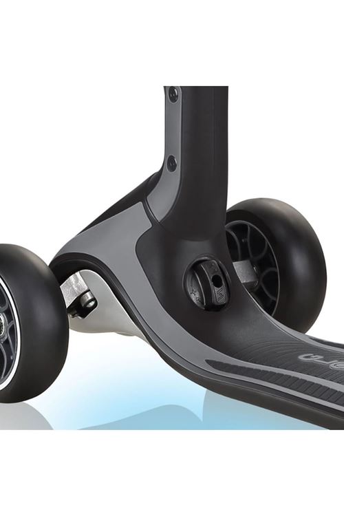 Globber Ultimum Işıklı Scooter