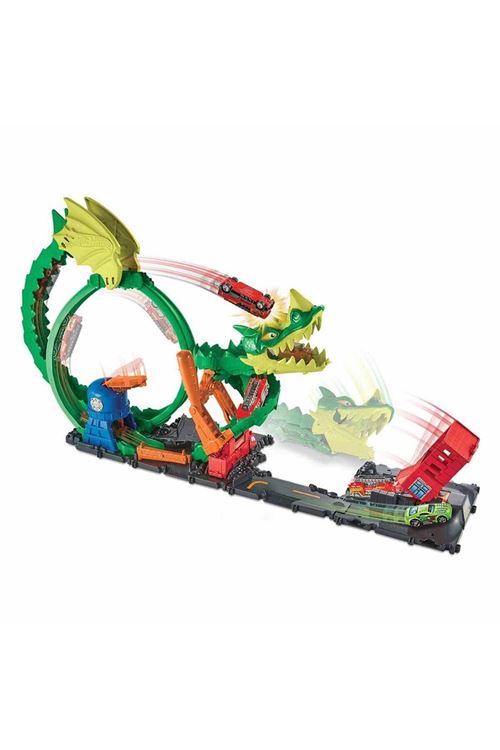 Hot Wheels Ejderhayla Mücadele Pisti